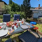 Prázdninový dům Urlaubsmagie - Morgenlicht - Sauna & Saisonaler Pool Sebnitz