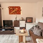 Urlaubsmagie - Morgenlicht - Sauna & Saisonaler Pool Prázdninový dům Sebnitz
