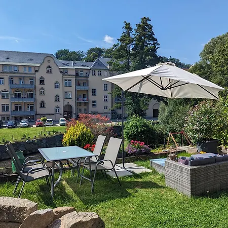Familienwohnung Für 3 Mit Sauna, Pool&terrasse - Famzi *