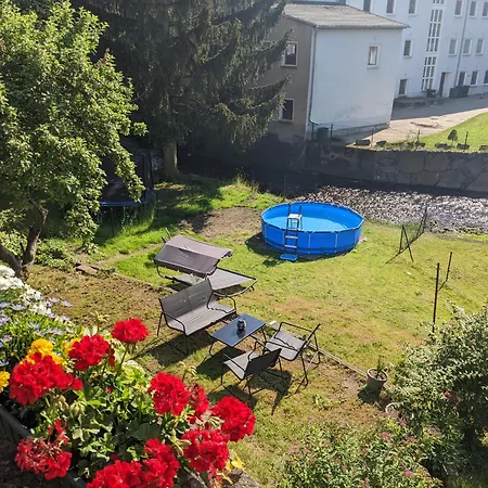 Familienwohnung Für 3 Mit Sauna, Pool&terrasse - Famzi * Sebnitz