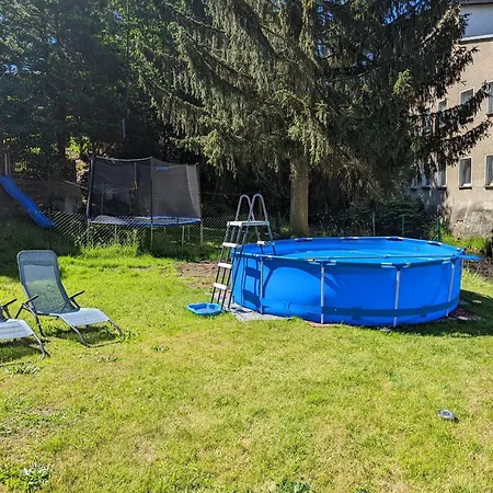 Familienwohnung Für 3 Mit Sauna, Pool&terrasse - Famzi Ferienhaus