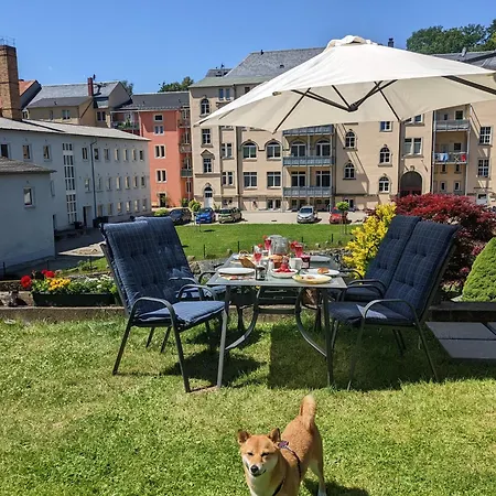Feriehus Urlaubsmagie - Morgenlicht - Sauna & Saisonaler Pool Sebnitz